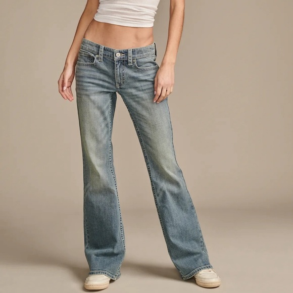 Lucky Brand Low Rise Flare Jeans - Picture 5 of 15